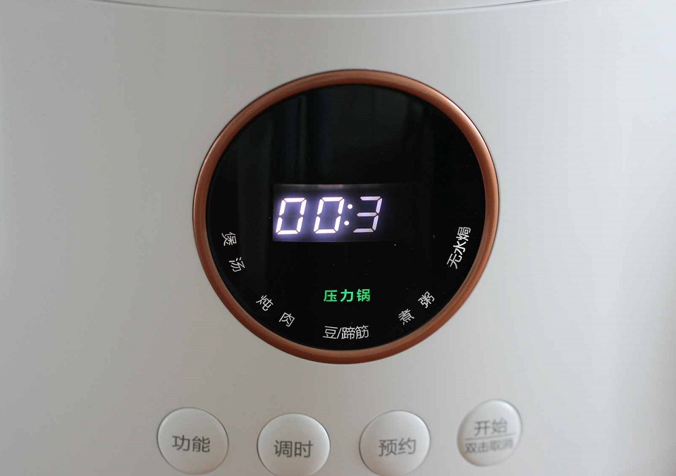LED数码管在电饭锅中的应用